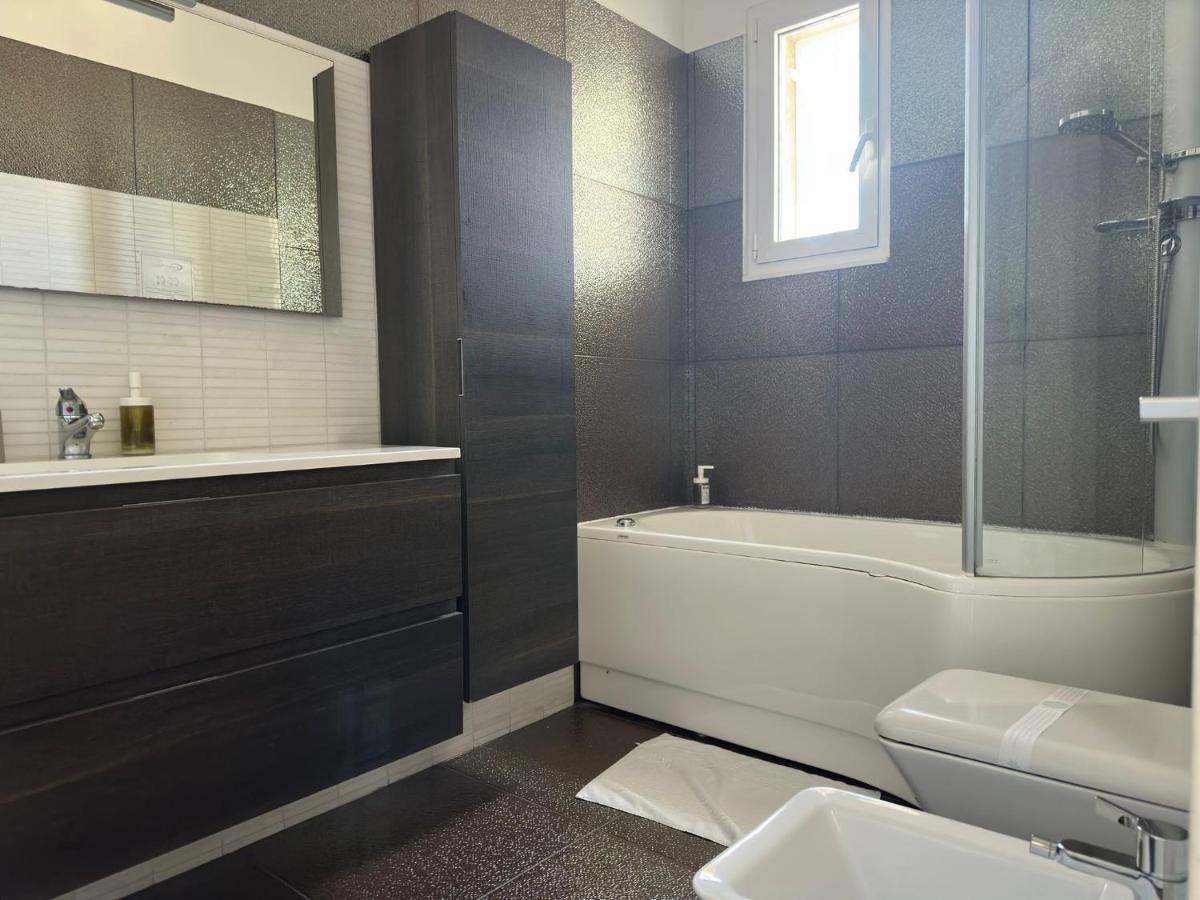 Cconforthotels Appartamento Skyline Bari Buitenkant foto